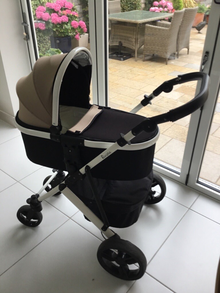 gumtree travel system
